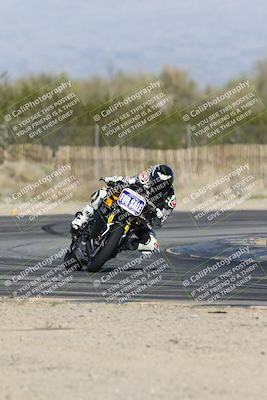 media/Jan-15-2026-Racers Edge (Thu) [[dfebeb70ab]]/2-A Group/Session 5 Turn 2/